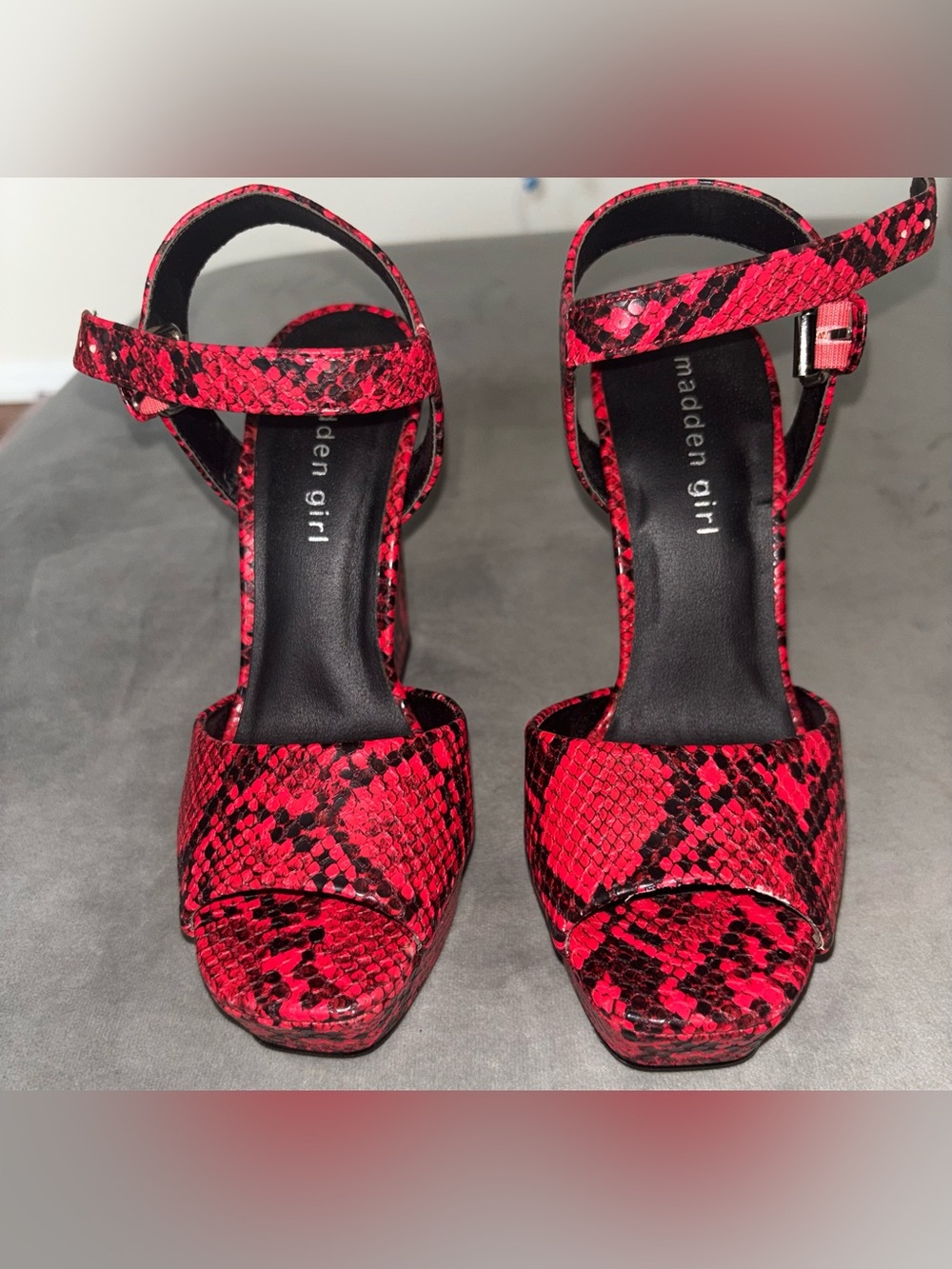 Madden Girl Red & Black Snake-Print Platform Sandals
